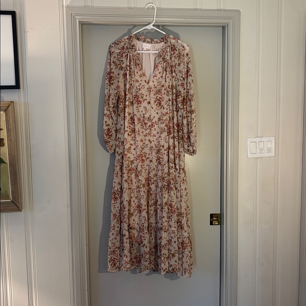 Entro Fall Neutrals Floral Dress